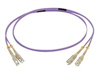 C2G 10m SC/SC OM4 LSZH Fibre Patch - Purple - Patch-kabel - SC-läge (multi-mode) (hane) till SC-läge (multi-mode) (hane) - 10 m - 10 m - fiberoptisk - duplex - 50/125 mikron - OM4 - lila 81744