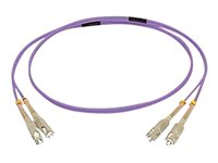 C2G 20m SC/SC OM4 LSZH Fibre Patch - Purple - Patch-kabel - SC-läge (multi-mode) (hane) till SC-läge (multi-mode) (hane) - 20 m - 20 m - fiberoptisk - duplex - 50/125 mikron - OM4 - lila 81746